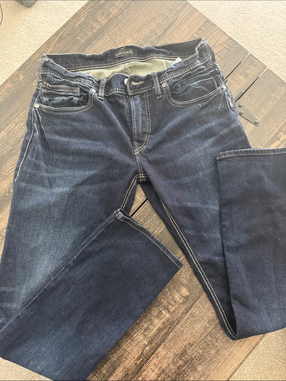 Silver Jeans Men’s Slim Straight Dark Blue Denim
Size W31/ L32